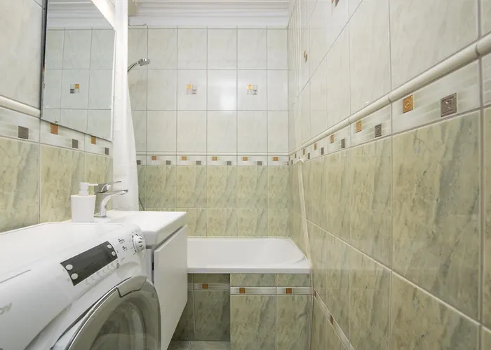 Plac Nowy Targ, Sun&snow